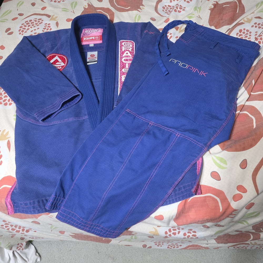 Gracie Barra F4 Gi Pro Pink